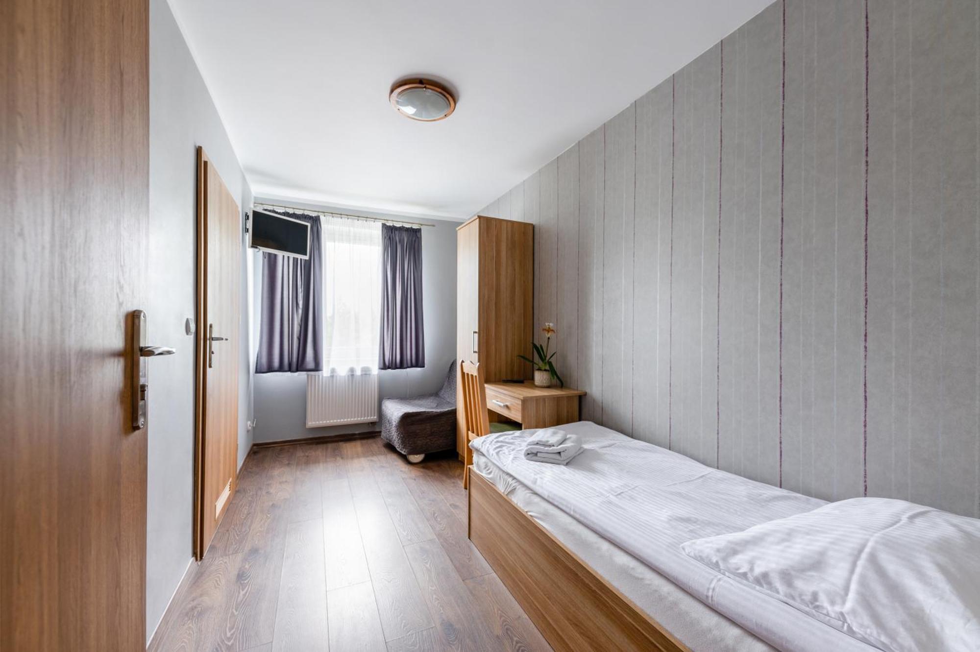 Sleep&Go Panzió Lubliniec Kültér fotó