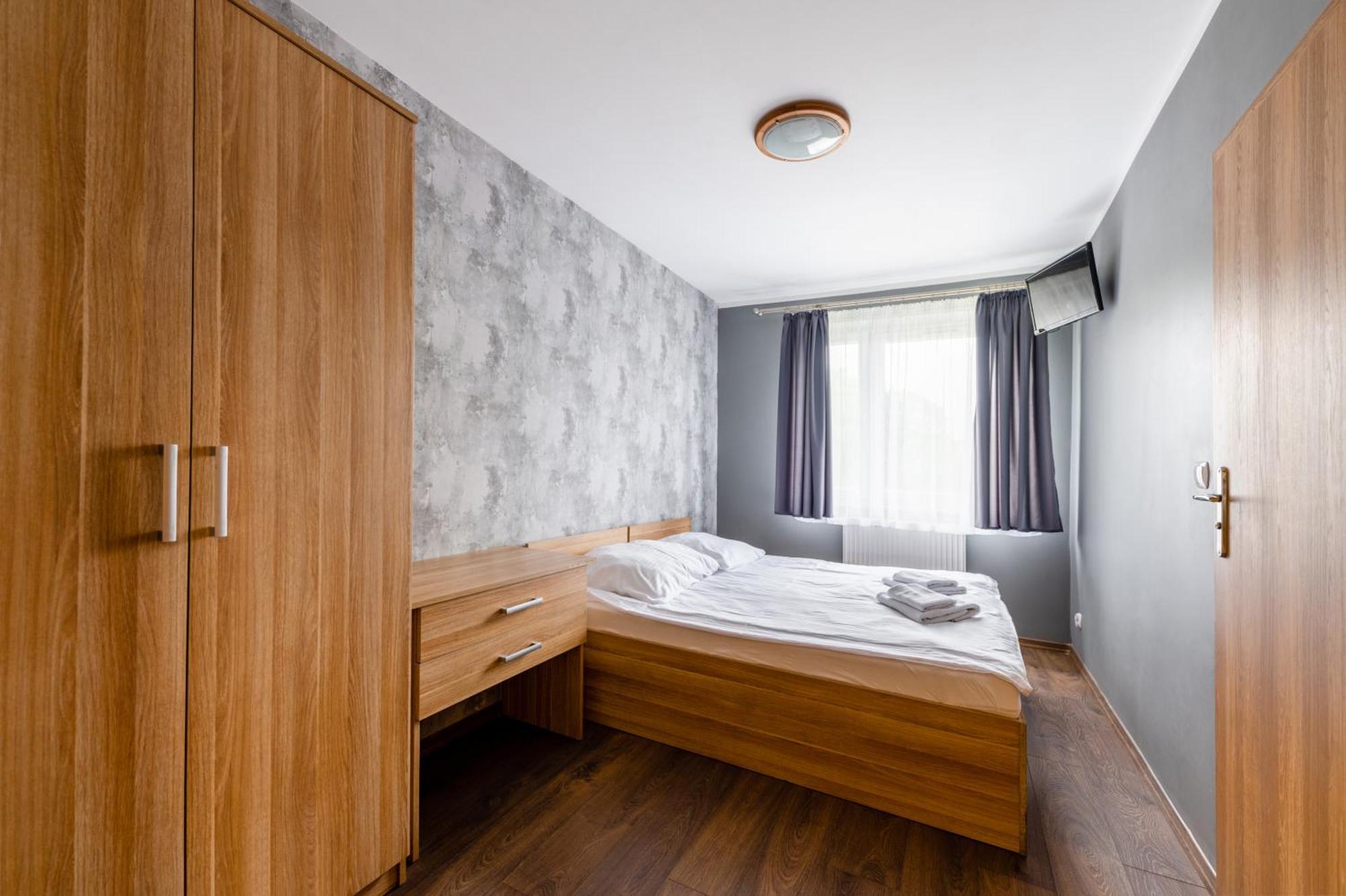 Sleep&Go Panzió Lubliniec Kültér fotó