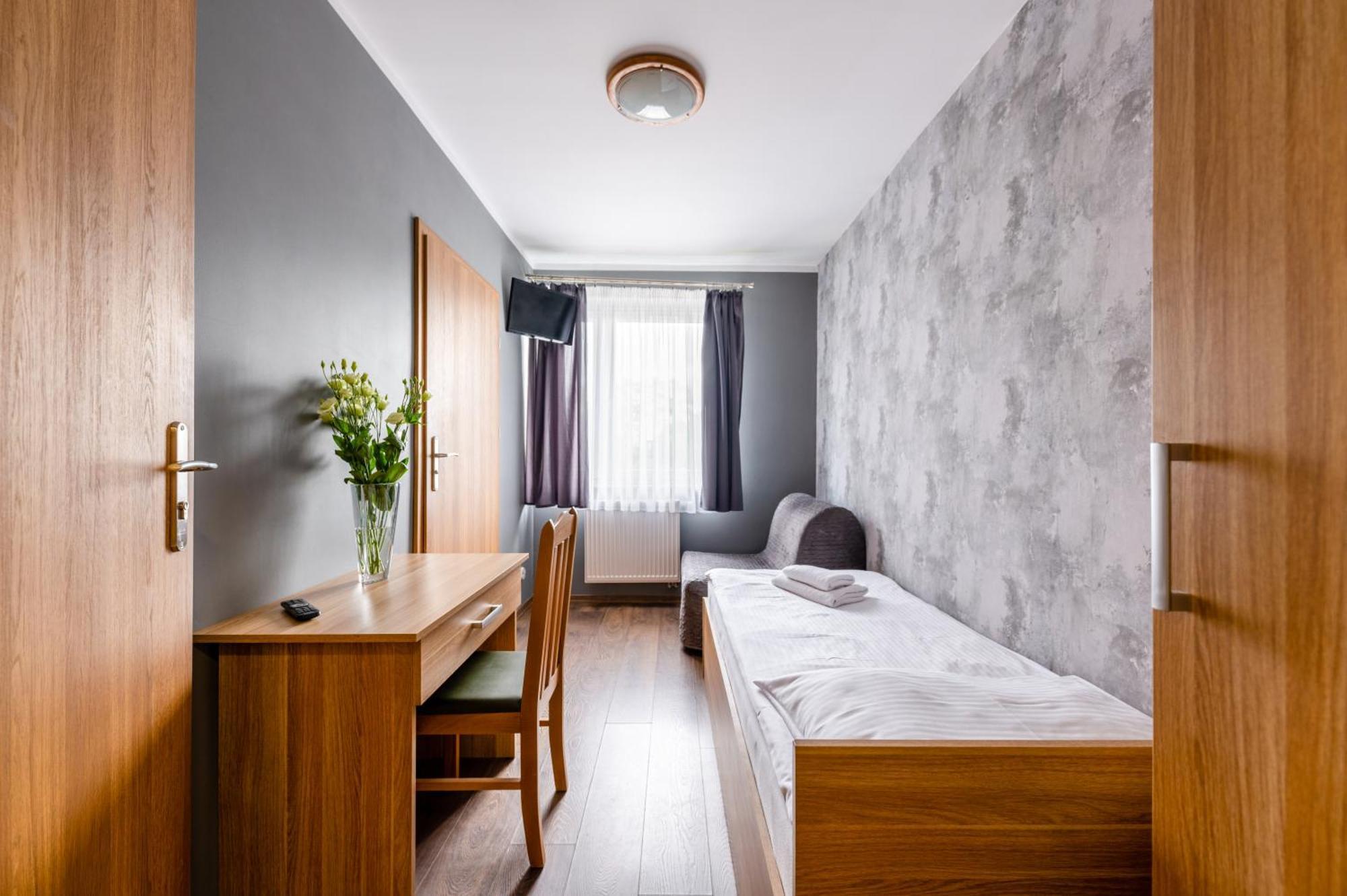 Sleep&Go Panzió Lubliniec Kültér fotó